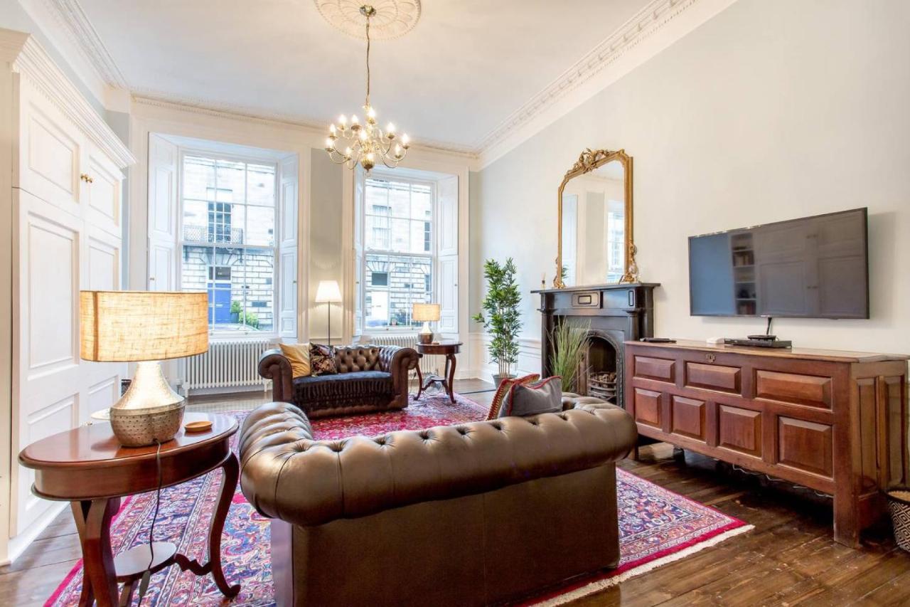 Joivy Converted Flat In Historic Building In New Town إدنبرة المظهر الخارجي الصورة